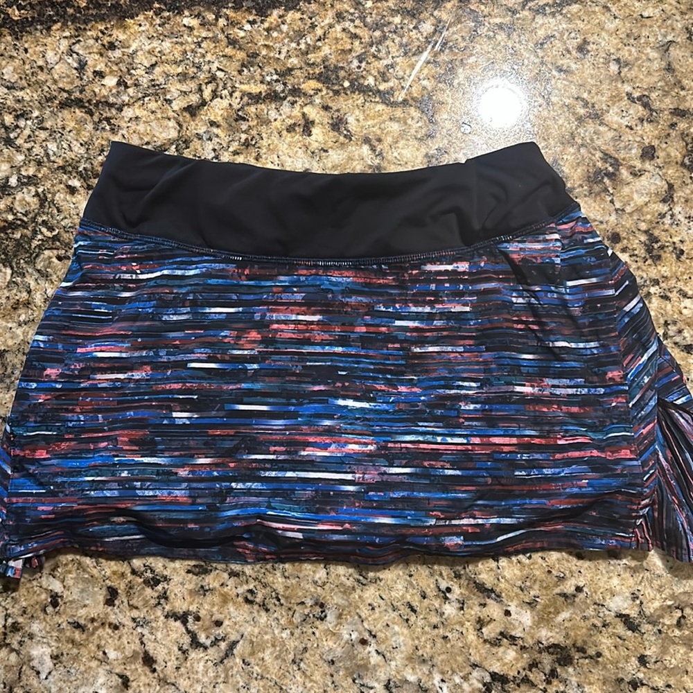 Lululemon Play Off Pleats skort Hinshu Alpine white Sz 6